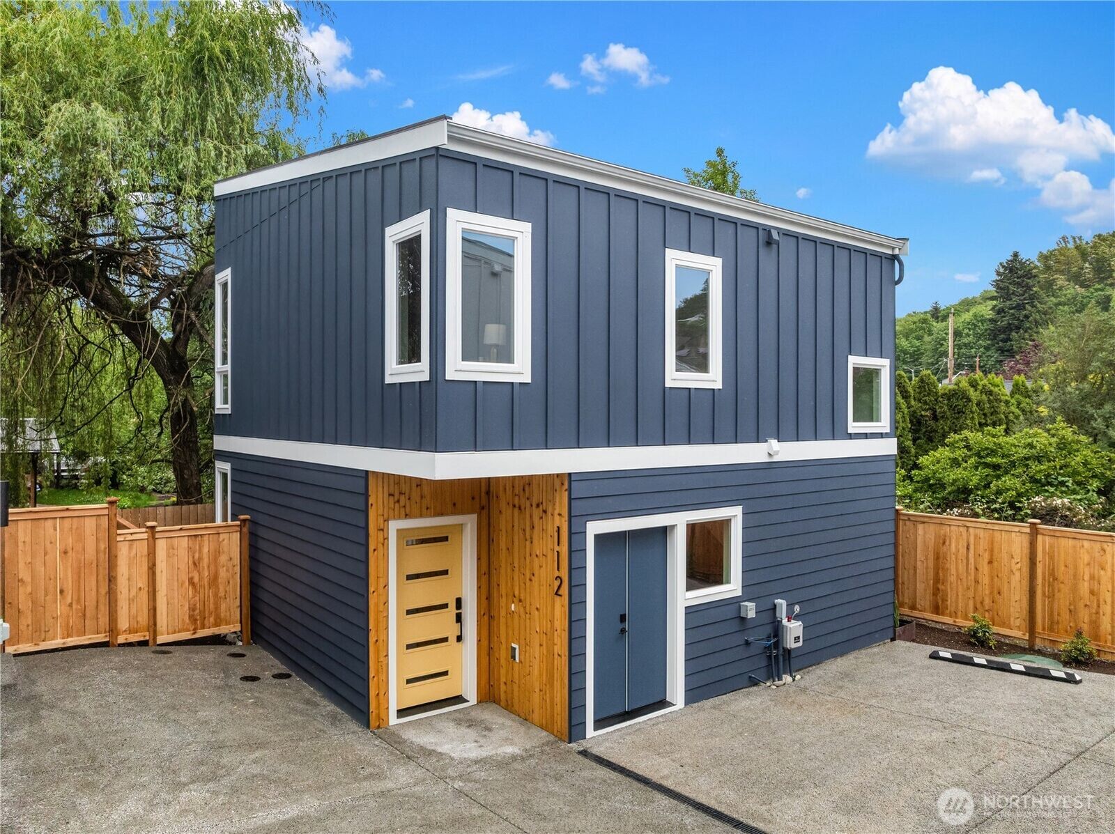Property Photo: 112 29th Avenue E WA 98112