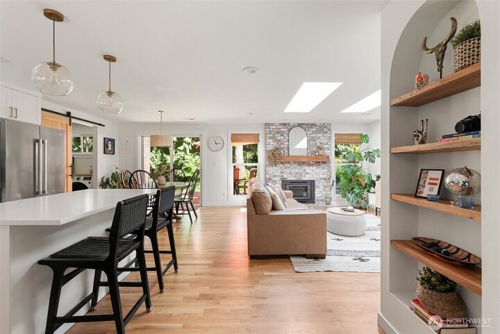Property Photo:  21229  Cypress Way  WA 98036 