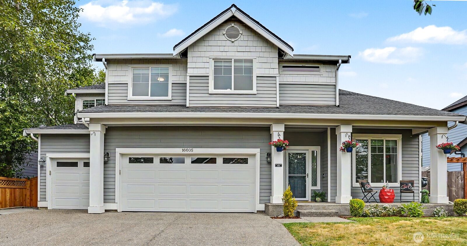 Property Photo: 16605 41st Place W WA 98037