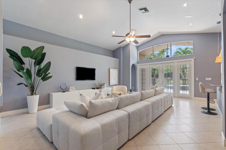 Property Photo: 19633 Estuary Drive FL 33498