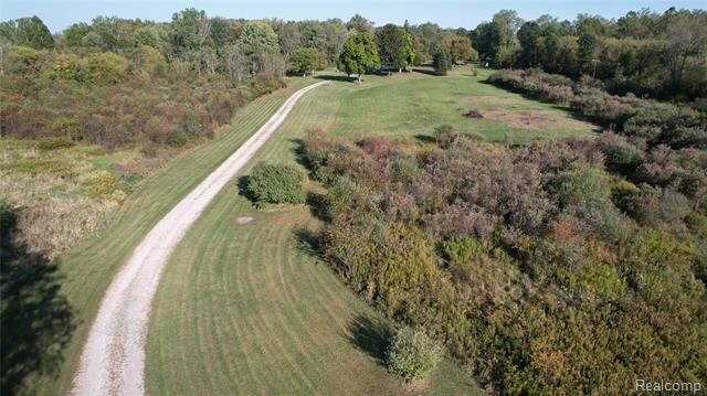 Property Photo:  27901 Brandes Road  MI 48134 
