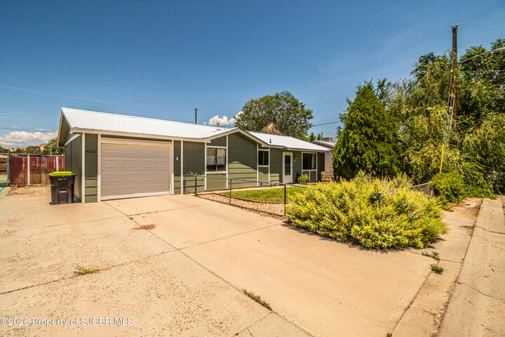 Property Photo: 612 Honeylocust Street NM 87413