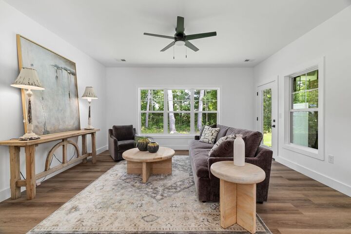 Property Photo:  308 Garden St  AL 35055 