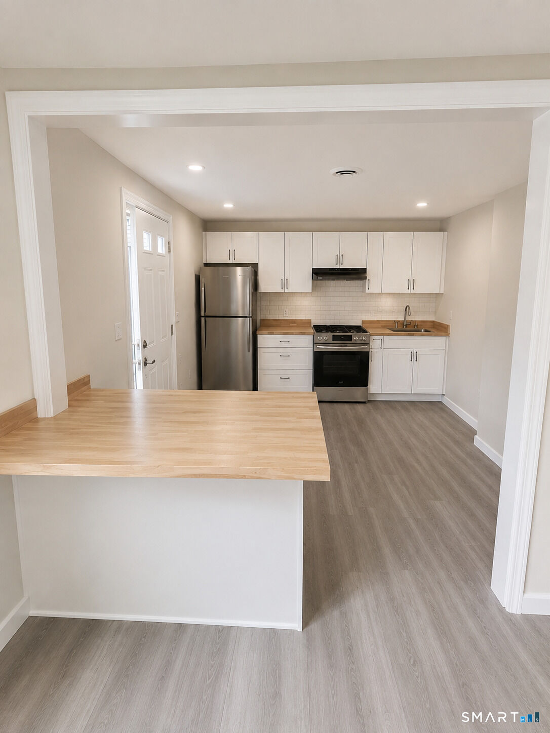 Property Photo:  267 Branford Road 201  CT 06405 