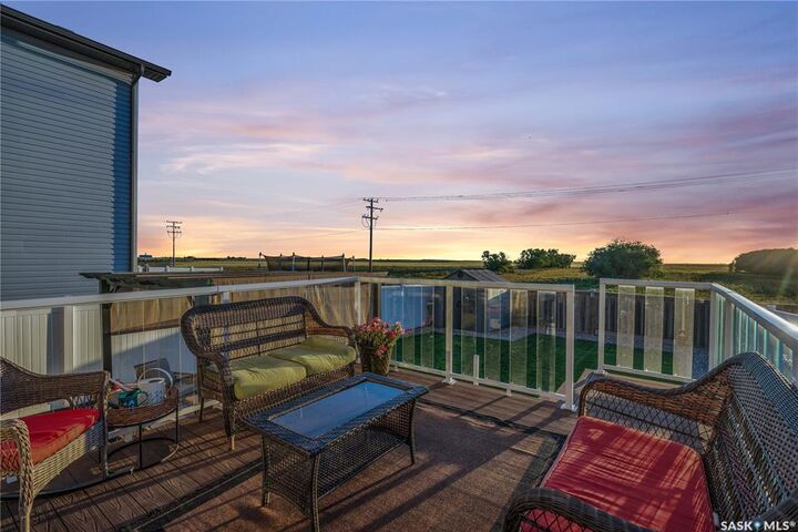 Property Photo: 4180 Delhaye Way SK S4W 0N4