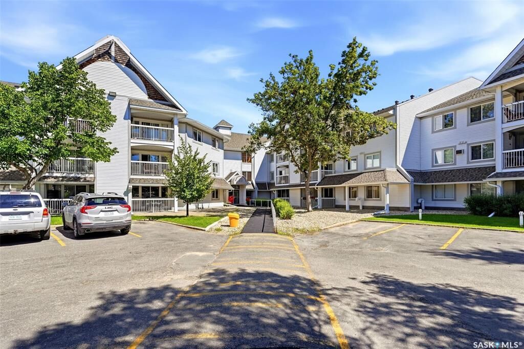 Property Photo: 960 Assiniboine Avenue E 119 SK S4V 2P8