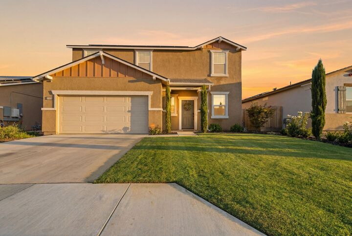 Property Photo:  1738 Justice Avenue  CA 93274 
