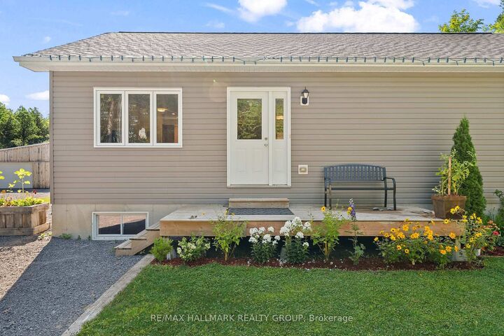 Property Photo: 466 Stewartville Road W ON K0A 3L0