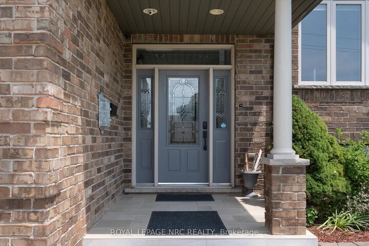 Property Photo:  346 Clare Avenue  ON L3C 5R2 
