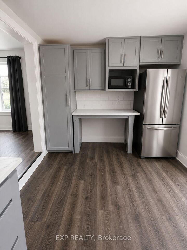 Property Photo:  6564 Level Avenue  ON L2G 4B7 