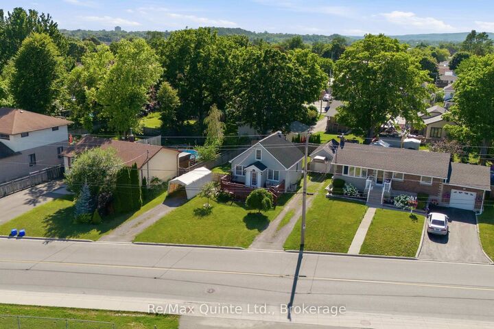 Property Photo:  84 Campbell Street  ON K8V 3A1 