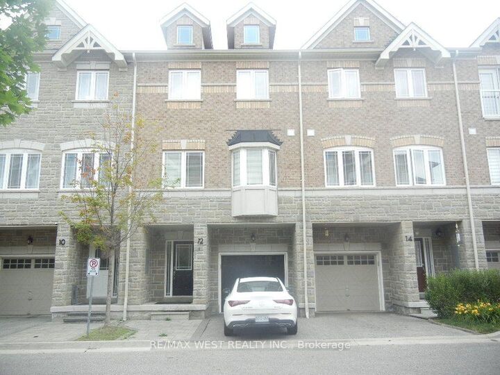 12 Waterstone Way — photo 1