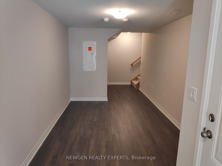 Property Photo: 585 Colborne Street E 711 ON N3S 0K4