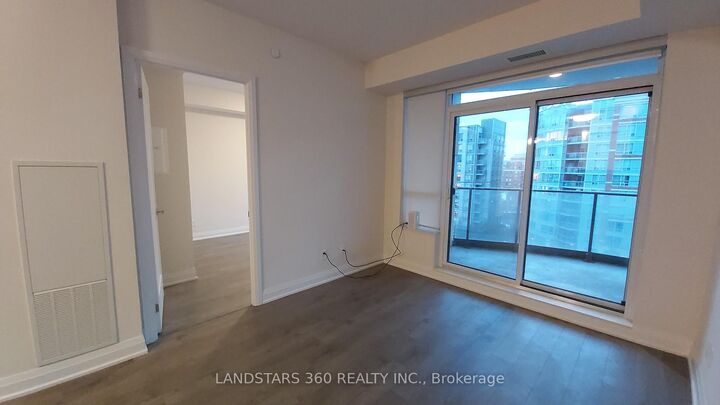 Property Photo:  398 Highway 7 N/A E 807  ON L4B 0G6 