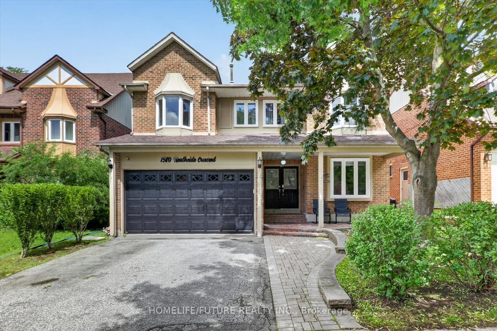 Property Photo: 1580 Heathside Crescent ON L1V 5W9
