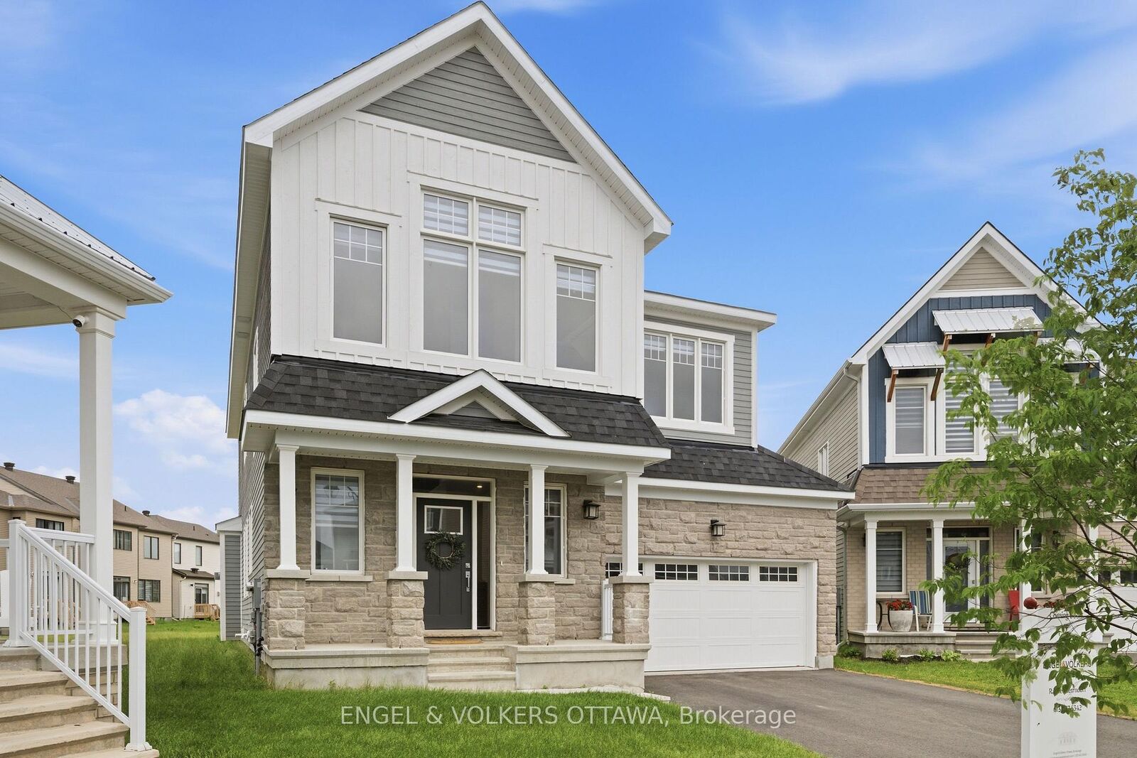 Property Photo: 17 Pacing Walk ON K0A 2Z0