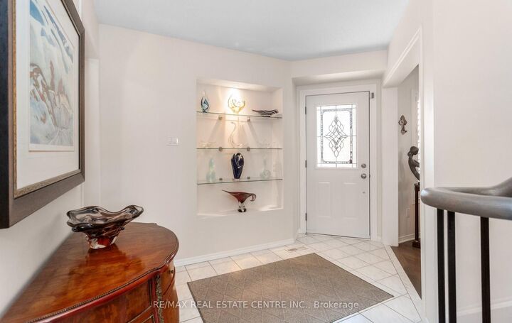 Property Photo: 40 Hepburn Crescent N ON L7G 5P8