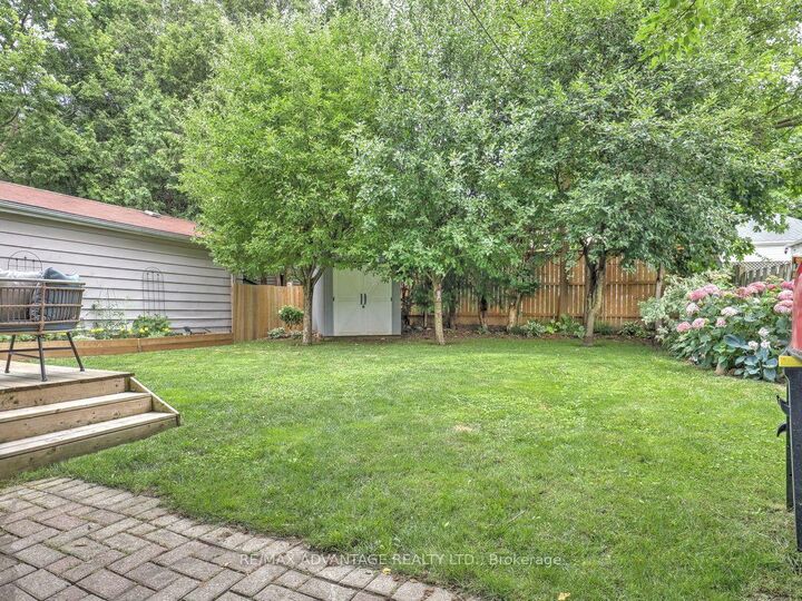 Property Photo: 272 Elgin Street ON N5Z 2V1
