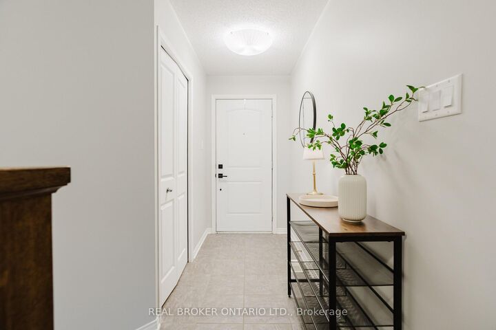 Property Photo: 88 Songbird Private ON K2H 0A2
