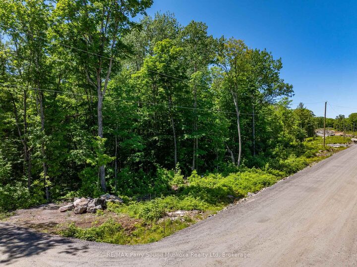 Property Photo:  21 Wee-Ge-Wa Road  ON P2A 0B2 