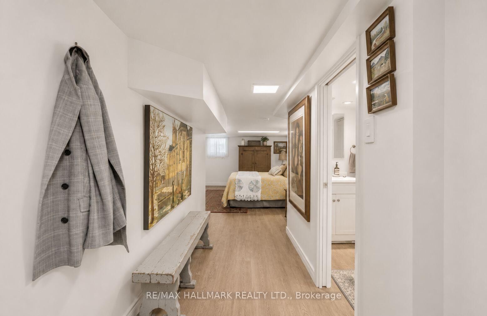 Property Photo: 43 Stanhope Avenue Lower ON M4K 3N4