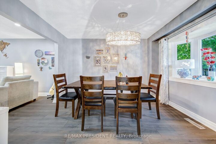 Property Photo: 7080 Copenhagen Road 9 ON L5N 2C9