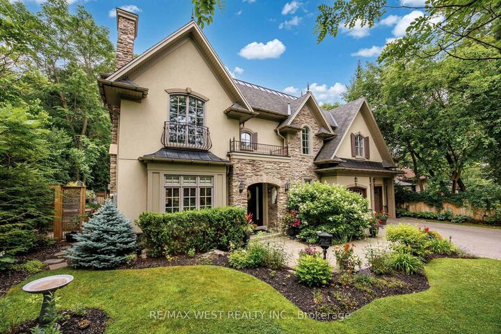 92 Pinetree Way — photo 1
