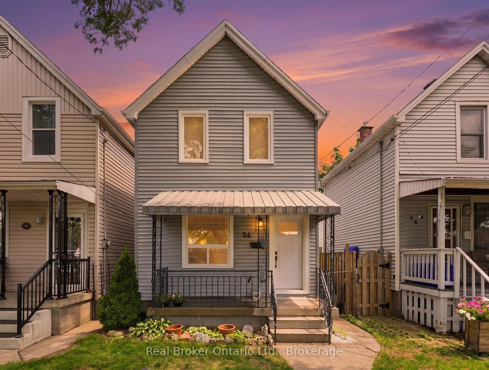 Property Photo:  56 Harmony Avenue  ON L8H 4X4 