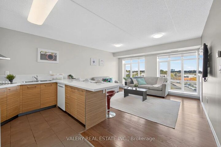 Property Photo: 328 Regina Street N 602 ON
