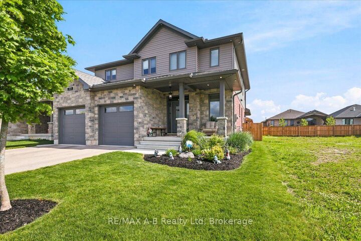 Property Photo: 209 Arden Crescent ON N0K 1N0