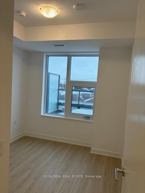 Property Photo:  7437 Kingston Road S 404B  ON M1B 0G1 