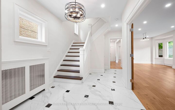 Property Photo:  509 Christie Street  ON M6G 3C9 