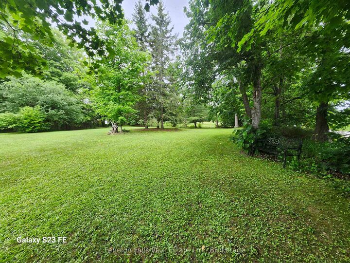 Property Photo: 6 Fell Station Drive ON K0M 1N0