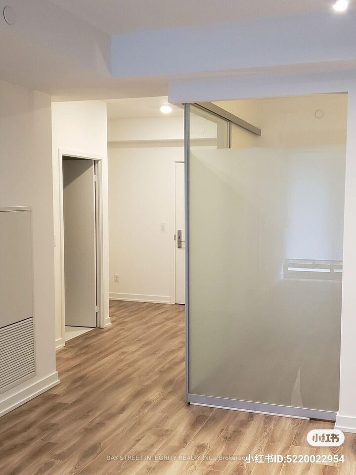 Property Photo:  20 Edward Street 707  ON M5G 1C9 