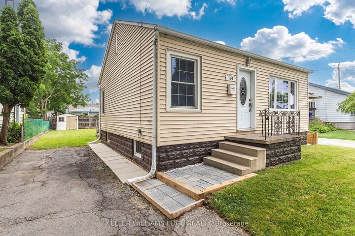 Property Photo: 134 Selkirk Avenue ON L8H 5M2