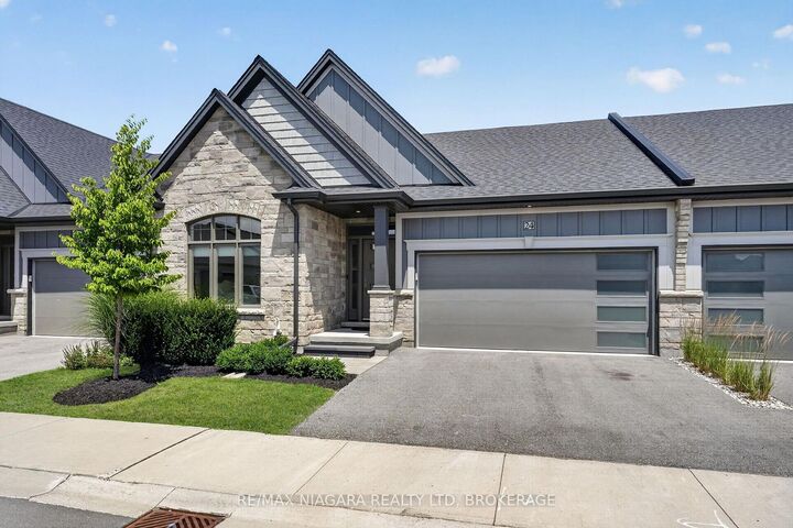 Property Photo: 24 Peachtree Lane ON L0S 1T0