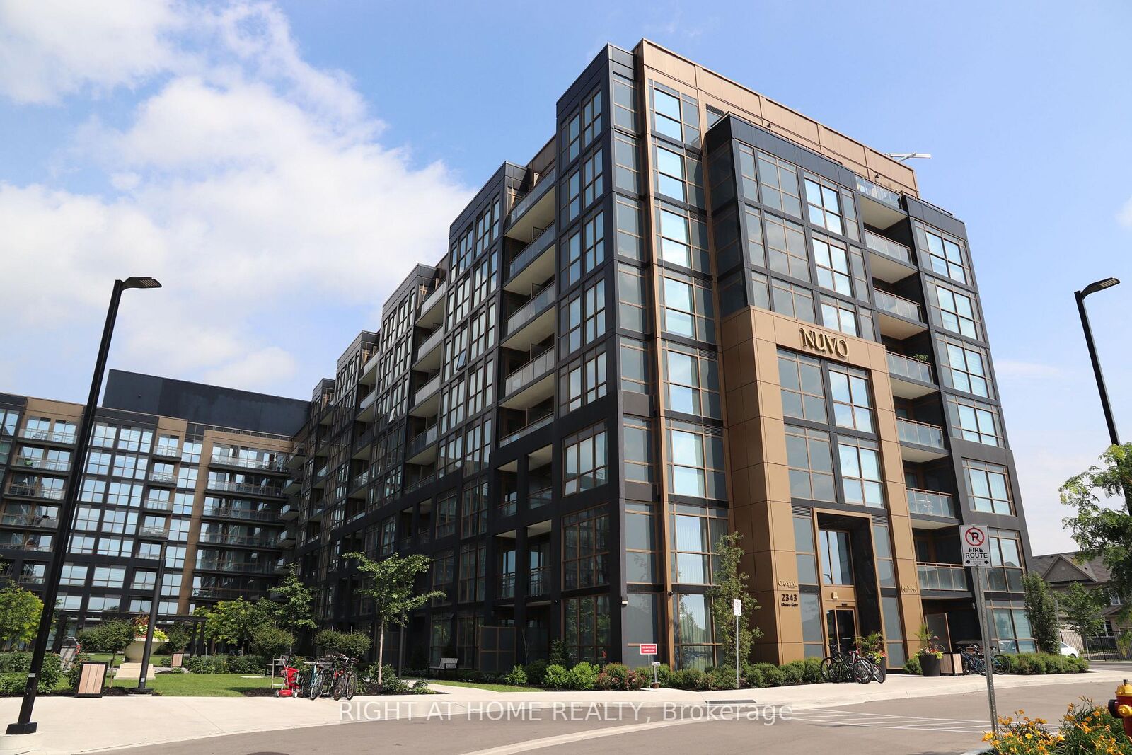 Property Photo:  2343 Khalsa Gate 240  ON L6M 5R6 