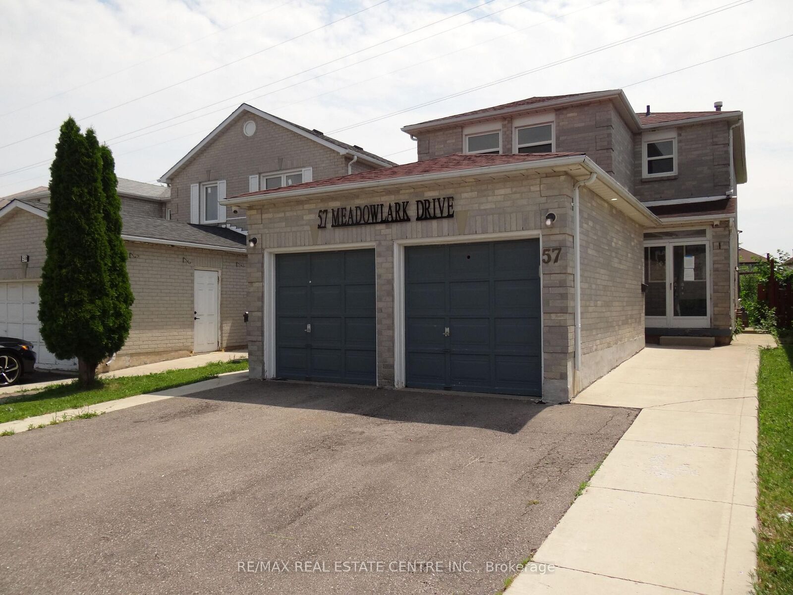 Property Photo:  57 Meadowlark Drive  ON L6Y 4A3 