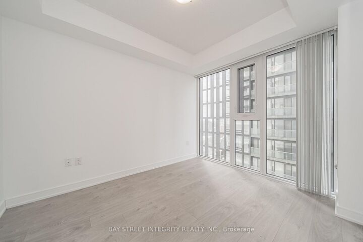 Property Photo: 50 Wellesley E Street 2801 ON M4Y 0C8
