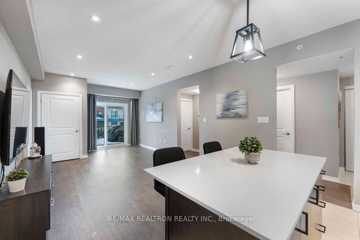 300 Essa Road 603 — photo 1