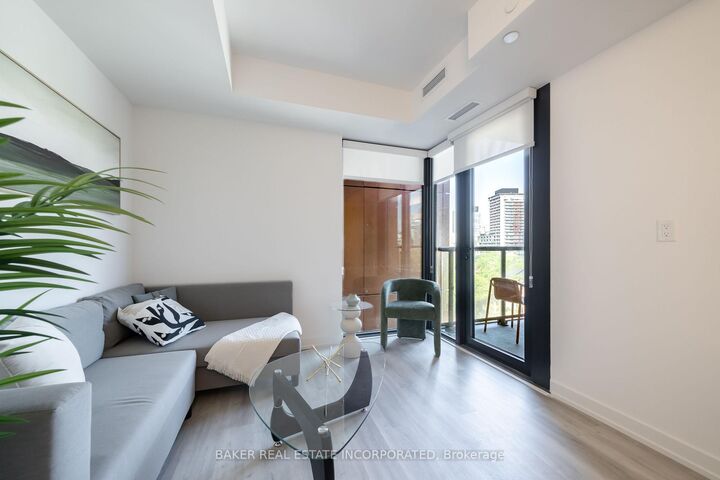 Property Photo: 28 Eastern Avenue 824 ON M5A 0Y2