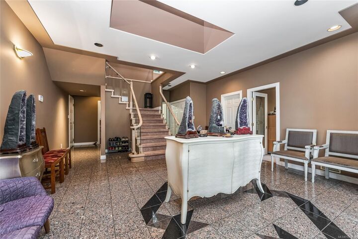 Property Photo: 1060 Valewood Trail BC V8X 5G7