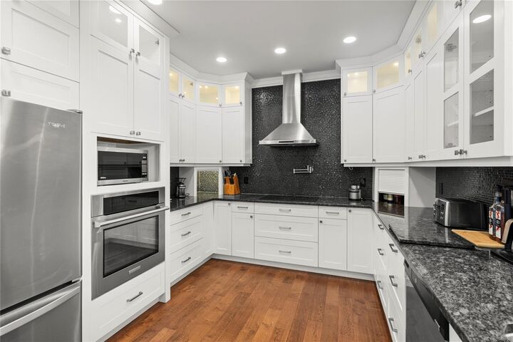 Property Photo:  5175 Gainsberg Rd  BC V0R 1G0 