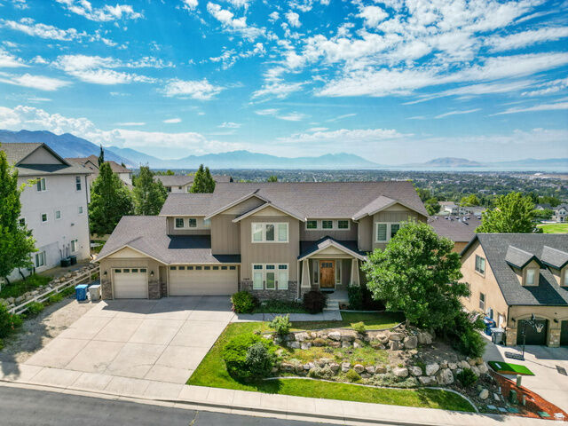 Property Photo: 1566 E 300 S UT 84062