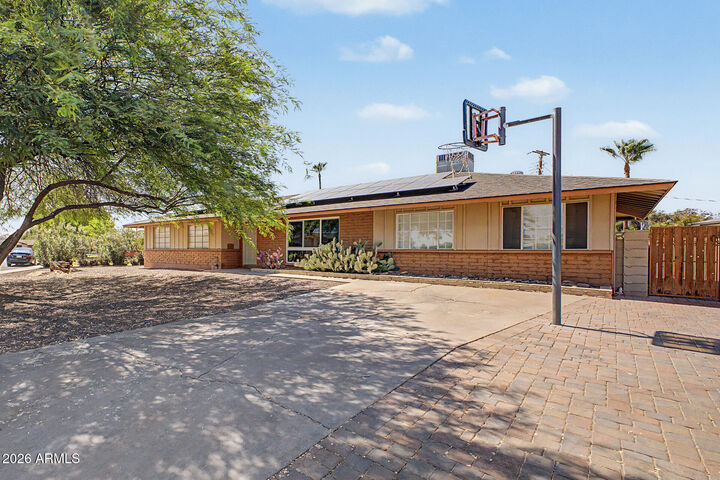 Property Photo: 6024 N 22nd Avenue AZ 85015