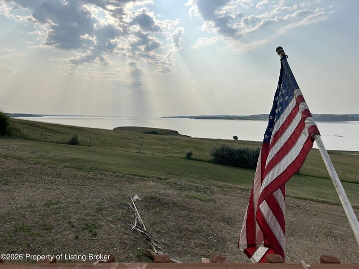 Property Photo: Lot 6 Lakeview Cove Association At ND 58757