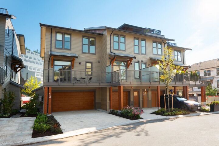 351 Copper Drive 13 — photo 1