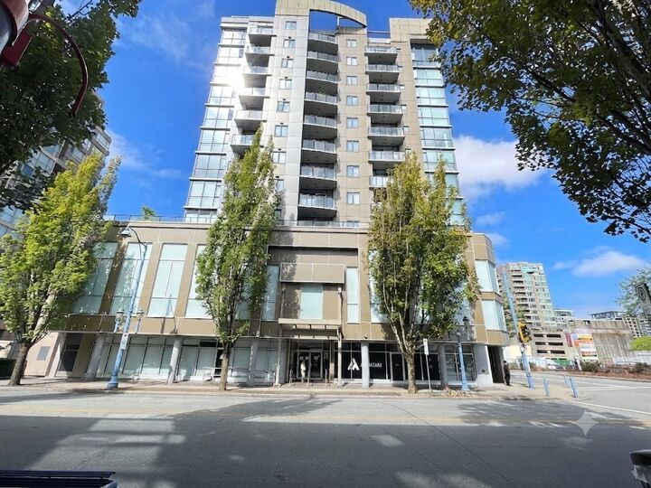 Property Photo: 6133 Buswell Street 903 BC V6Y 0B2