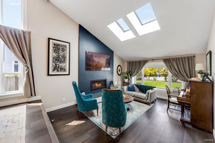 Property Photo: 38582 Westway Avenue BC V8B 0L6