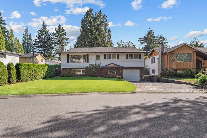 Property Photo: 14974 92A Avenue BC V3R 7A5